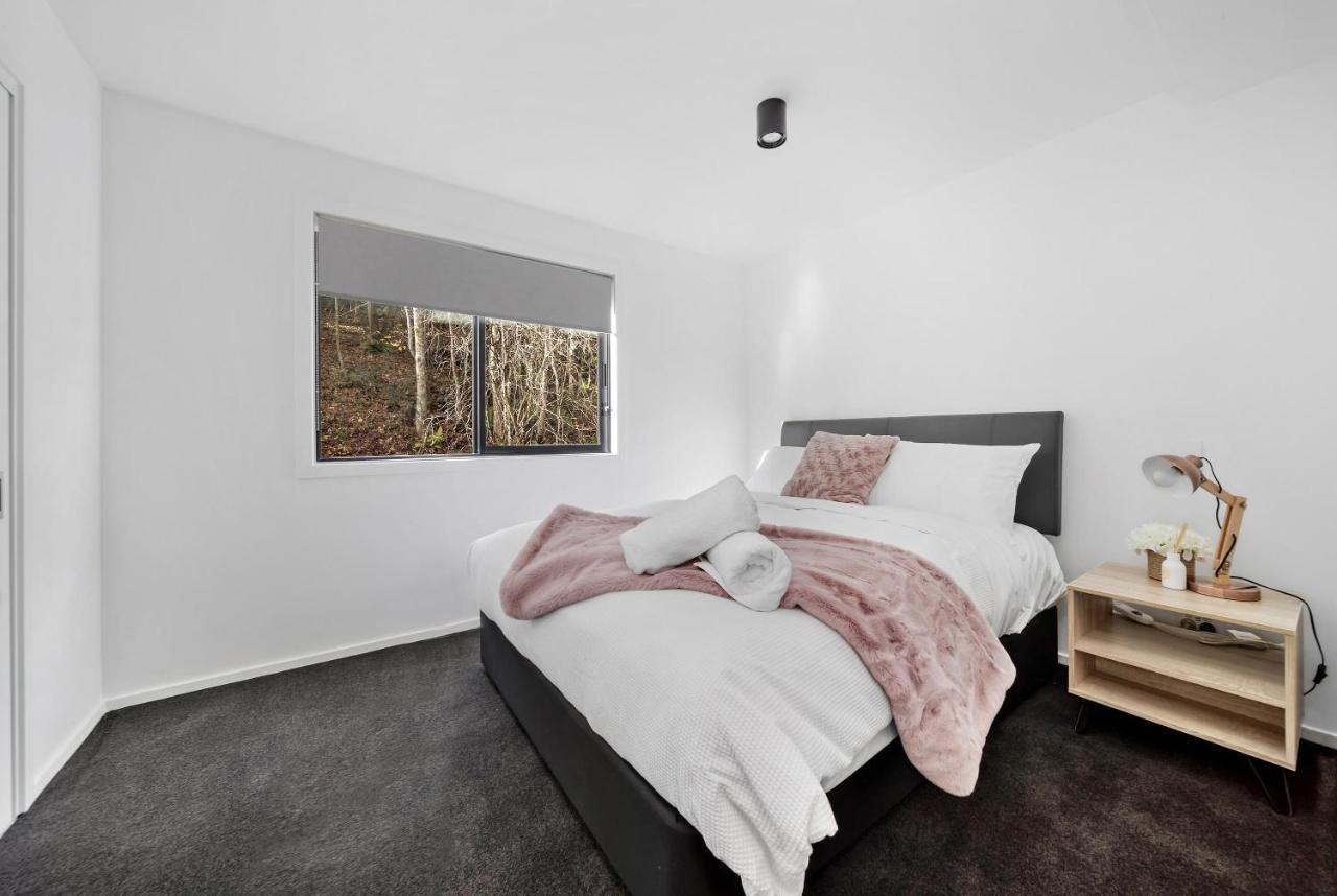2 Bed 2 Bathroom Brand New Paradise 8 Mins To Cbd Queenstown Bagian luar foto