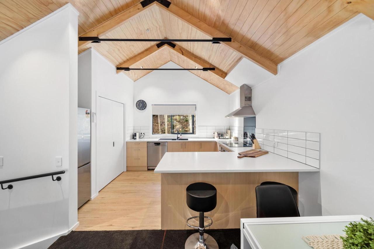 2 Bed 2 Bathroom Brand New Paradise 8 Mins To Cbd Queenstown Bagian luar foto